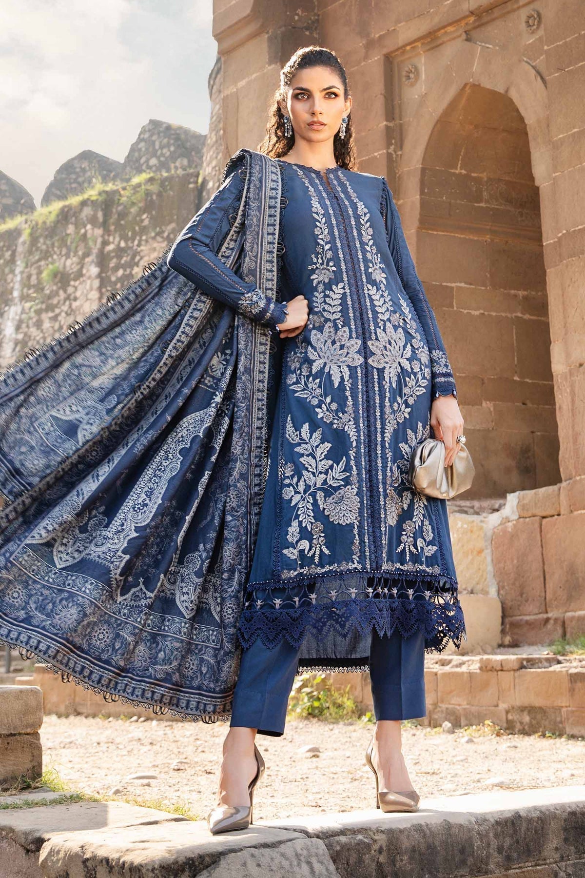 Exclusive Pakistani Suti Collection Elegance in Every Thread