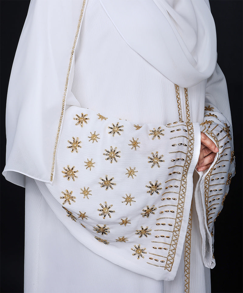 White Gold 3-Piece Set Abaya Elegant Modest Wear with Luxurious Gold Accents