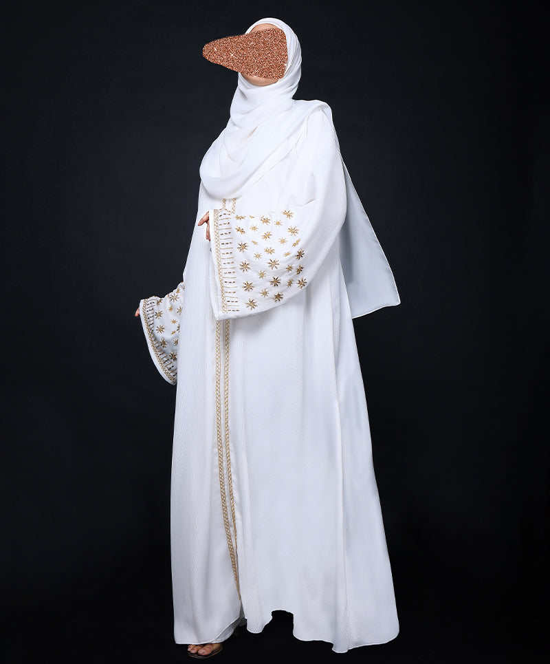 White Gold 3-Piece Set Abaya Elegant Modest Wear with Luxurious Gold Accents